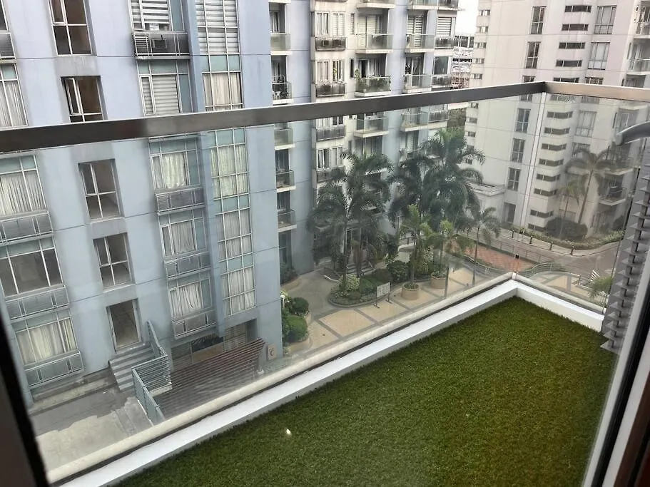One Palm Tree Villas With Free Parking マニラ市 0*,