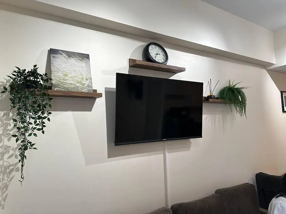 One Palm Tree Villas With Free Parking Manila