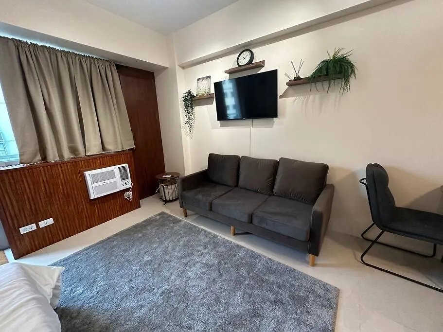 Apartment One Palm Tree Villas With Free Parking Manila Philippines