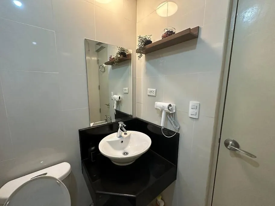 Apartment One Palm Tree Villas With Free Parking Manila Philippines